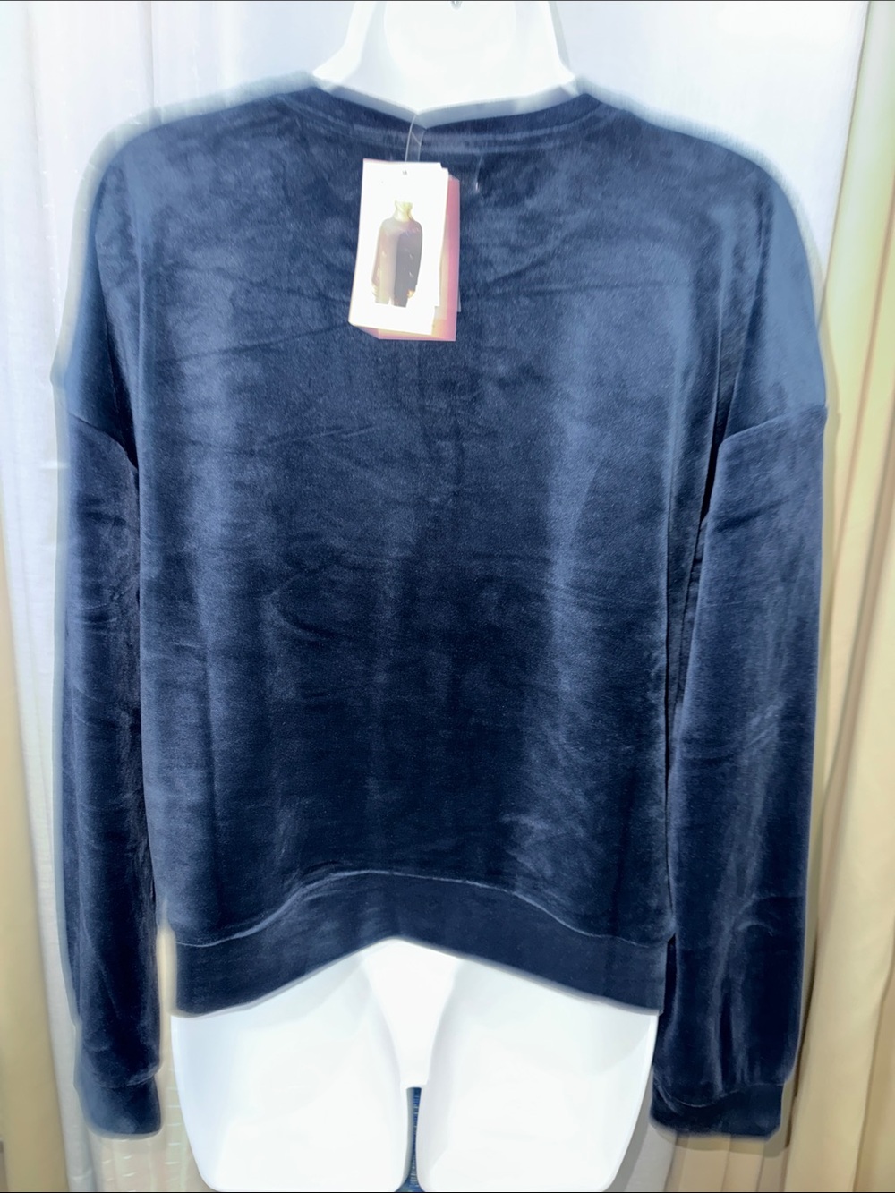 Juicy Couture- NWT Navy Velour Rhinestone Logo Pullover size XL - Picture 4 of 16